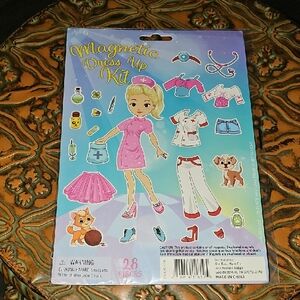 NEW Magnetic Dress Up Kit - Pink and White, 28 pieces. Kids